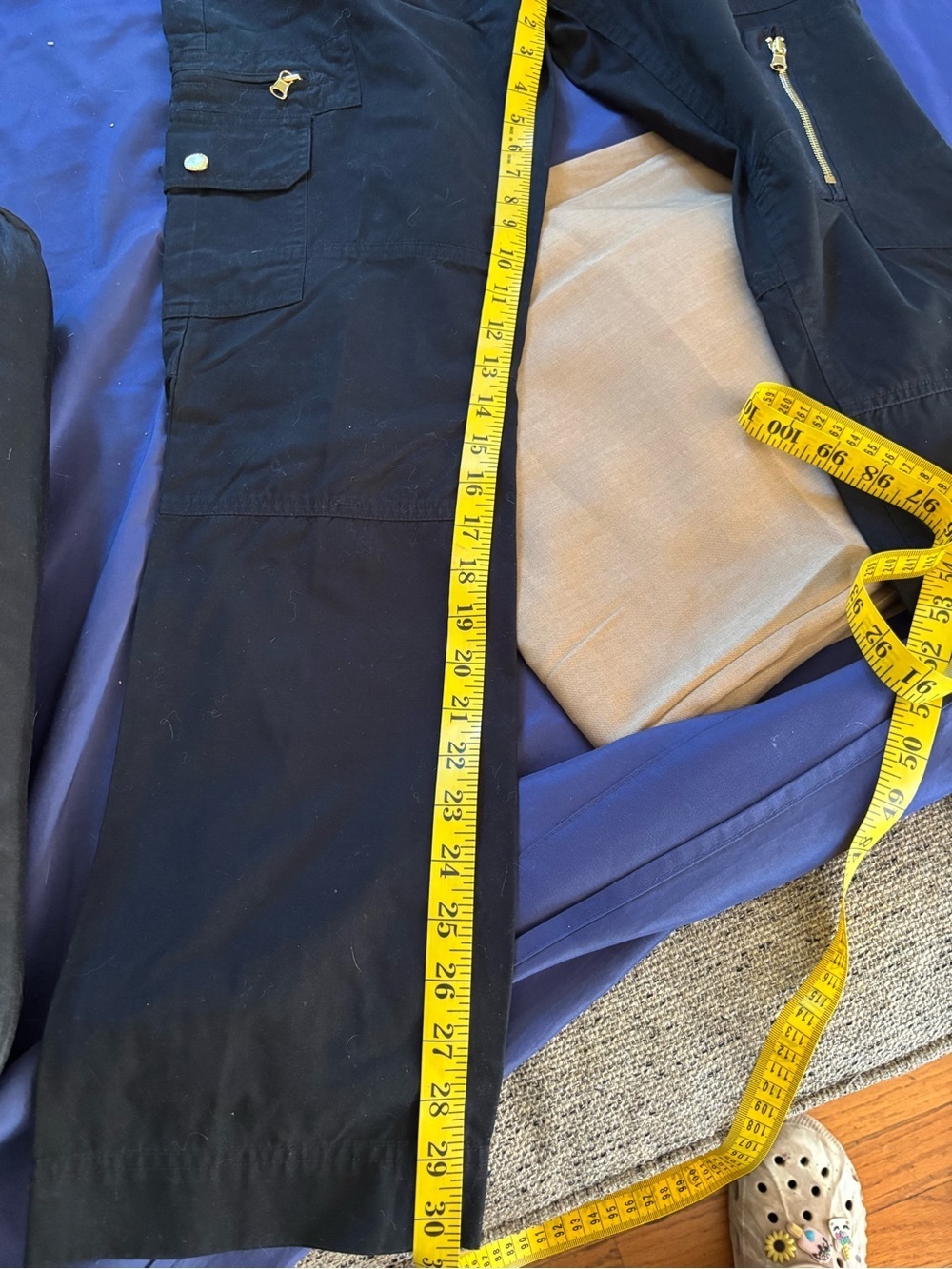 Lauren Ralph Lauren Black Cargo Pants with Gold Zippers - Picture 8 of 9